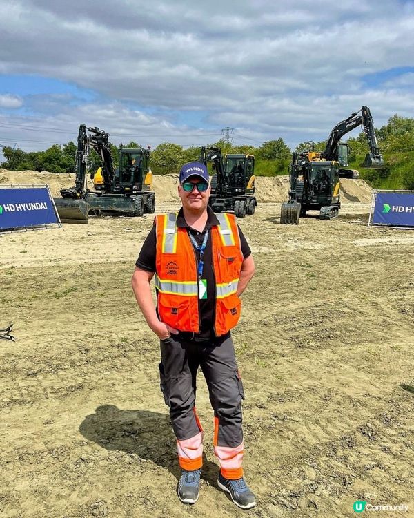 我是一个忠诚的男人,正在寻找一位值得我去爱､尊重并共建和平生...