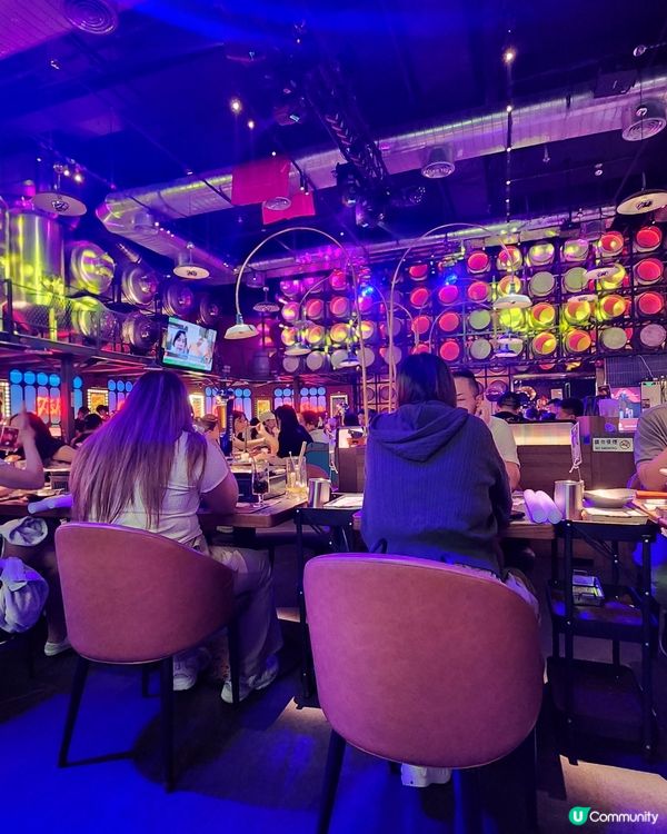 漁樂場：荃灣夜蒲新熱點！🎤🎶