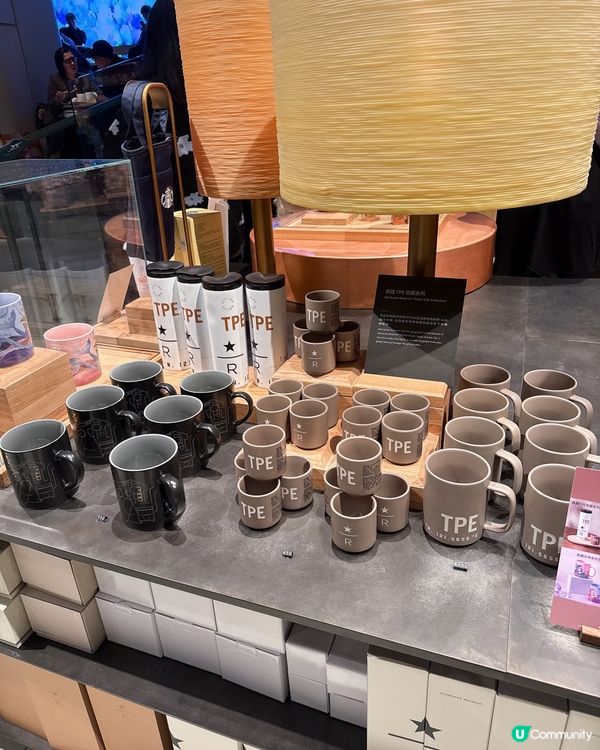 台北信義區新蒲點 - 全台最大Starbucks
