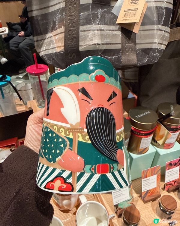 台北信義區新蒲點 - 全台最大Starbucks