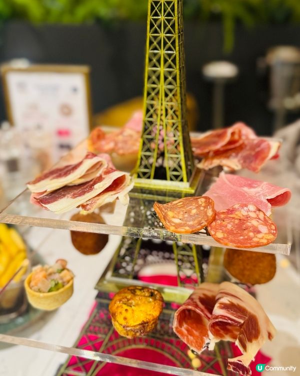 鐵塔浪漫二人餐！🇫🇷✨