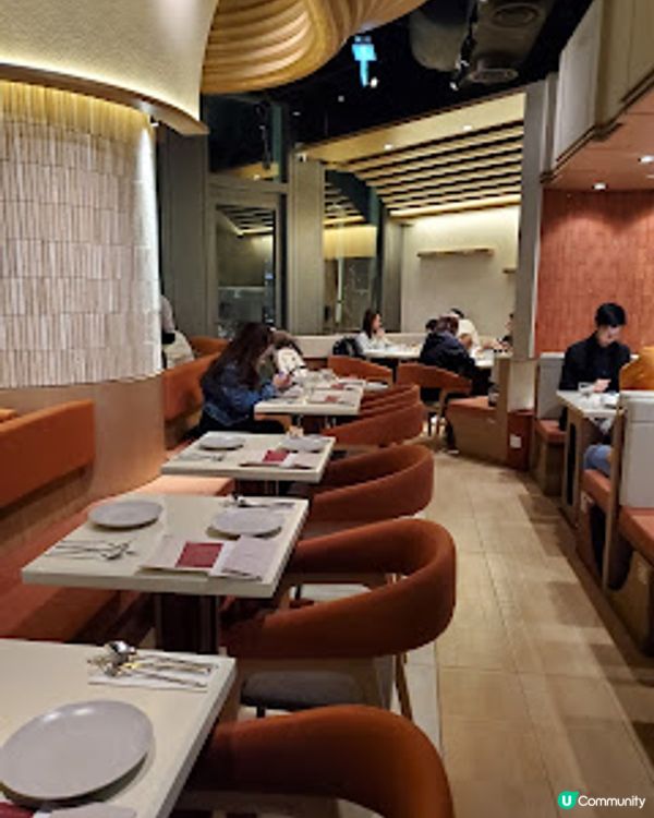 Nisugu．脆皮乳豬、海鮮飯配無敵夜景