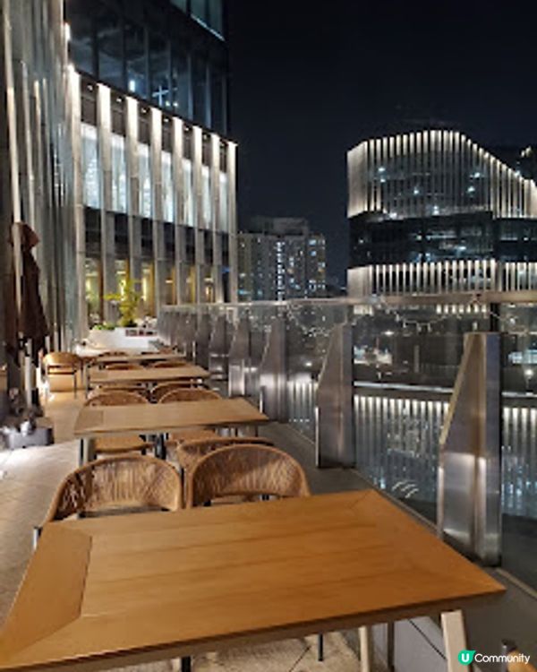 Nisugu．脆皮乳豬、海鮮飯配無敵夜景