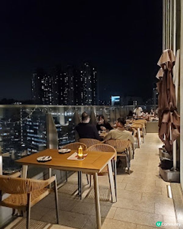 Nisugu．脆皮乳豬、海鮮飯配無敵夜景