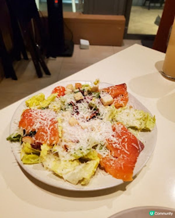 Nisugu．脆皮乳豬、海鮮飯配無敵夜景