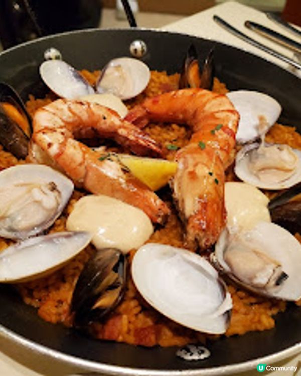 Nisugu．脆皮乳豬、海鮮飯配無敵夜景