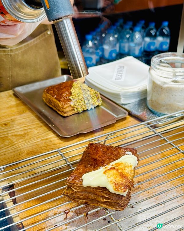 人氣長龍店！ 為咗呢個拿破崙，值得！