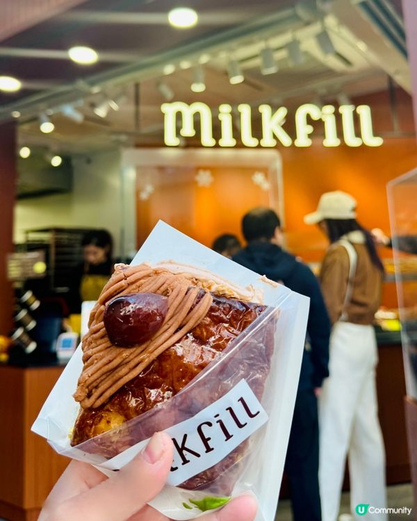 人氣長龍店！ 為咗呢個拿破崙，值得！