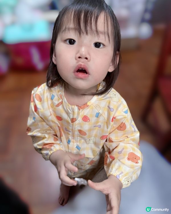 👶 防水連身衣輕鬆餵食！✨