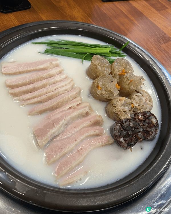 嘆一下地道韓國食物，別有一番風味，坐到還舒服，價錢貼地。