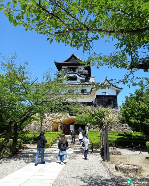 犬山城是日本愛知縣的一座國寶級古城，以其現存最古老、樣式獨特...