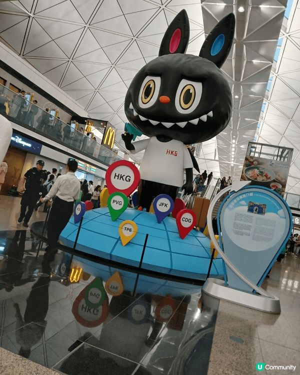 #OK即刻有  又係出遊既時間，今次喺機場無啦啦見到labu...