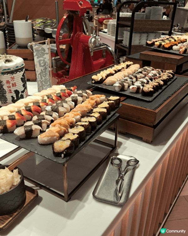 朗豪坊康得思酒店下午茶自助餐，款式多，質素好，服務周到。由3...