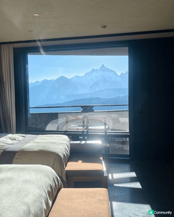 雲南之旅最佳酒店非這間莫屬，可以在房間欣賞梅里雪山 ，日山日...