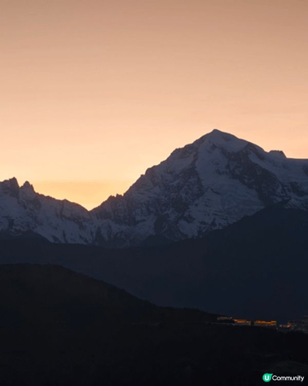 雲南之旅最佳酒店非這間莫屬，可以在房間欣賞梅里雪山 ，日山日...