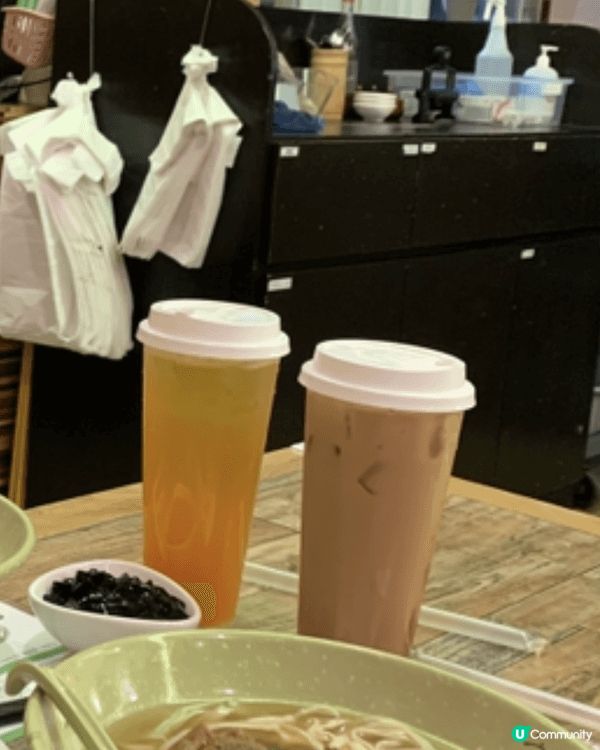 This restaurant offering tw cu...