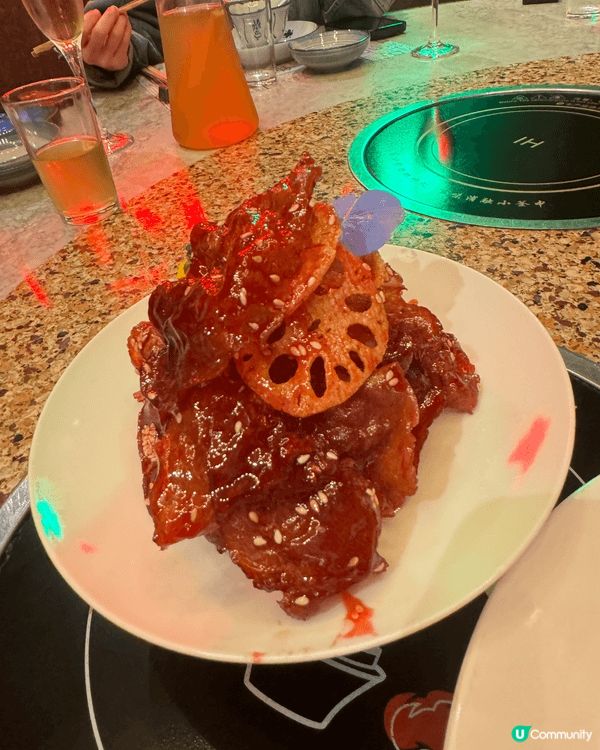 今次聚會朋友揀咗「去滾」這間店，大家都以為一定係佢打邊爐，其...