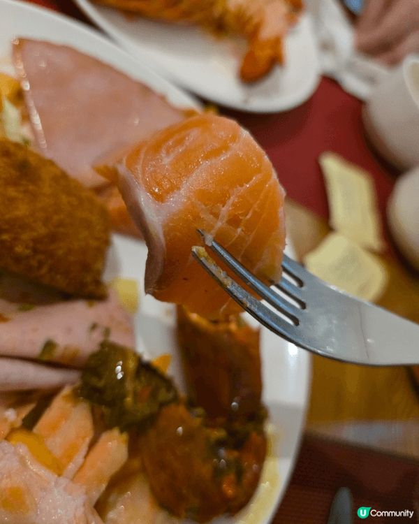 小編都好鐘意周圍揾食同推介食物，hotel buffet間中...