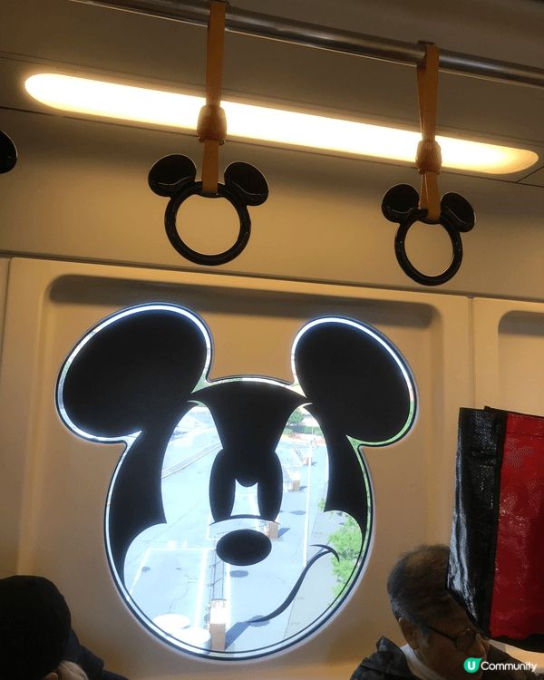 想推介大家去東京迪士尼，東京迪士尼分陸地同海洋，兩邊我都有去...