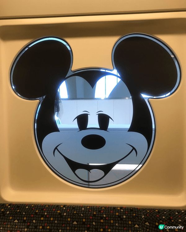 想推介大家去東京迪士尼，東京迪士尼分陸地同海洋，兩邊我都有去...