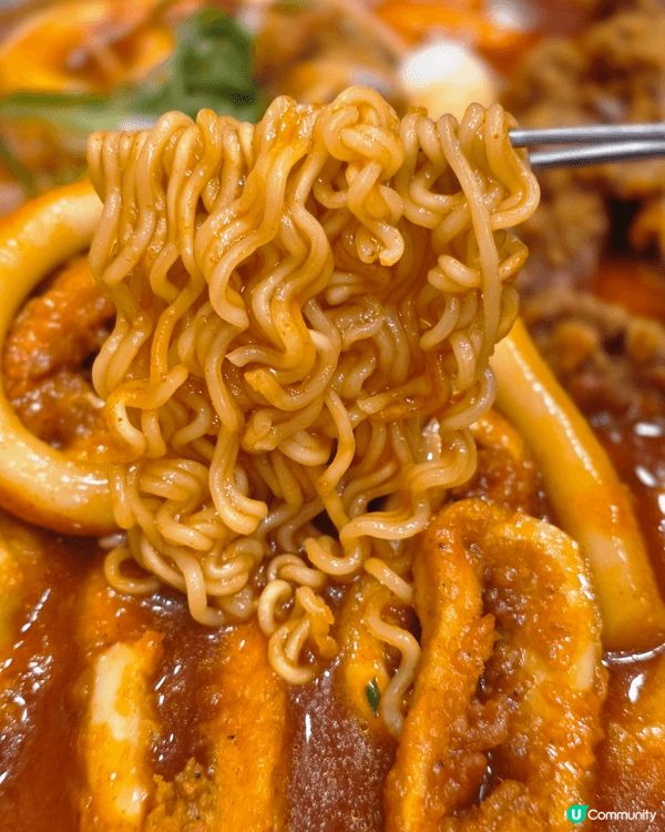 【青年茶房‧炒年糕鍋】