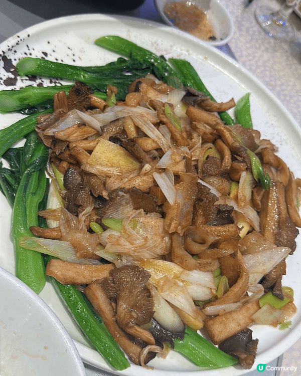 十分滿足的圍菜套餐