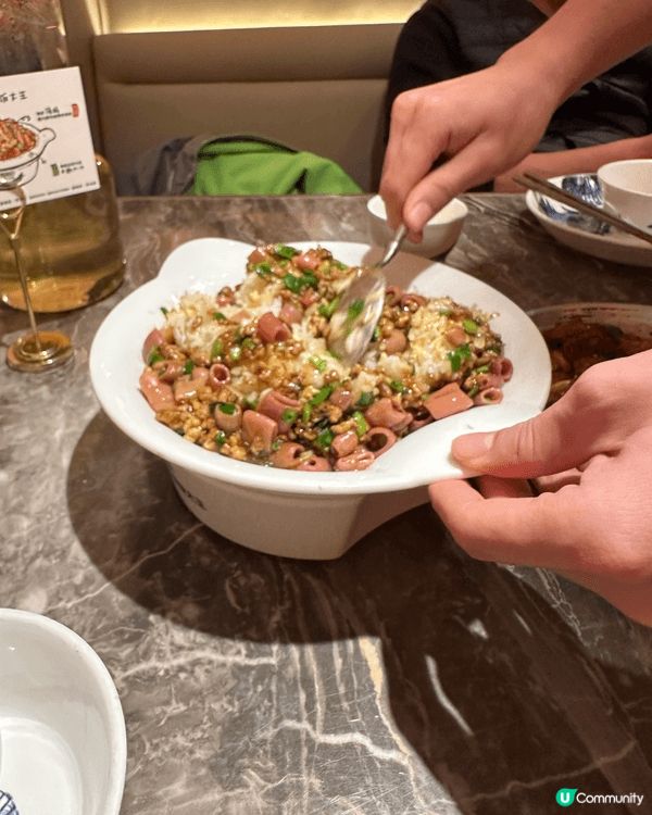 山東青島之旅去了萬象城打邊爐 和吃甜品 還有海腸炒飯 去了海...