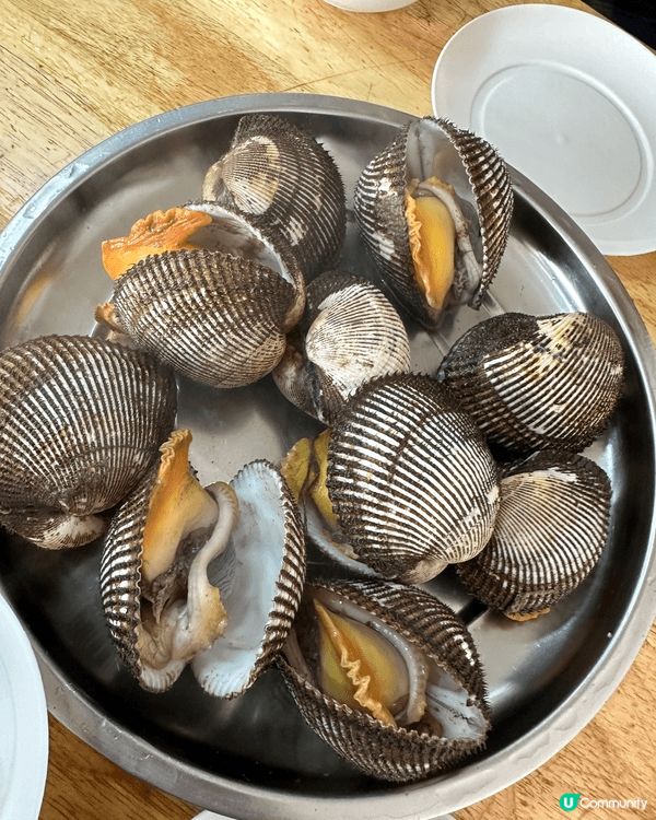 山東青島之旅去了萬象城打邊爐 和吃甜品 還有海腸炒飯 去了海...