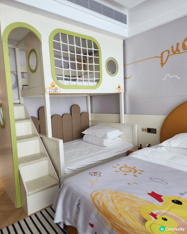 🏨 珠海 B duck 親子三床房⛺️😍
