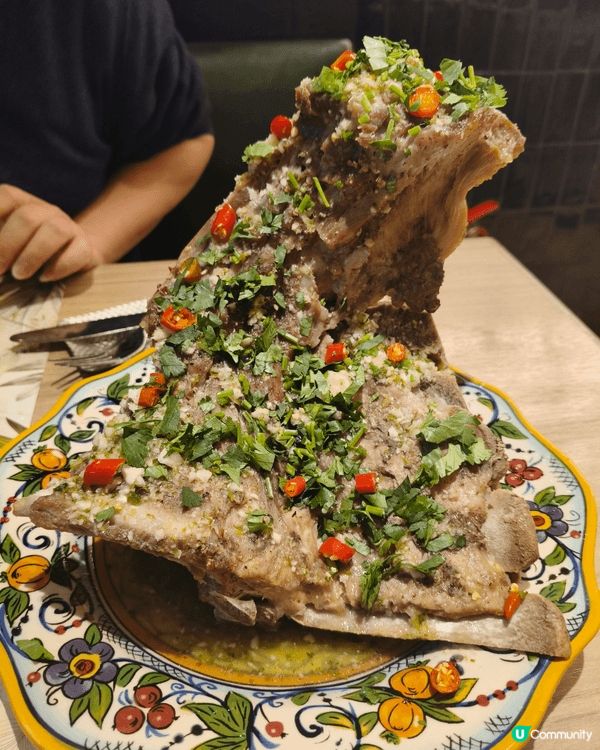 晚餐同老公嚟到屯門錦薈坊嘅「Kaya咖吔」，竟然撞正我哋最愛...