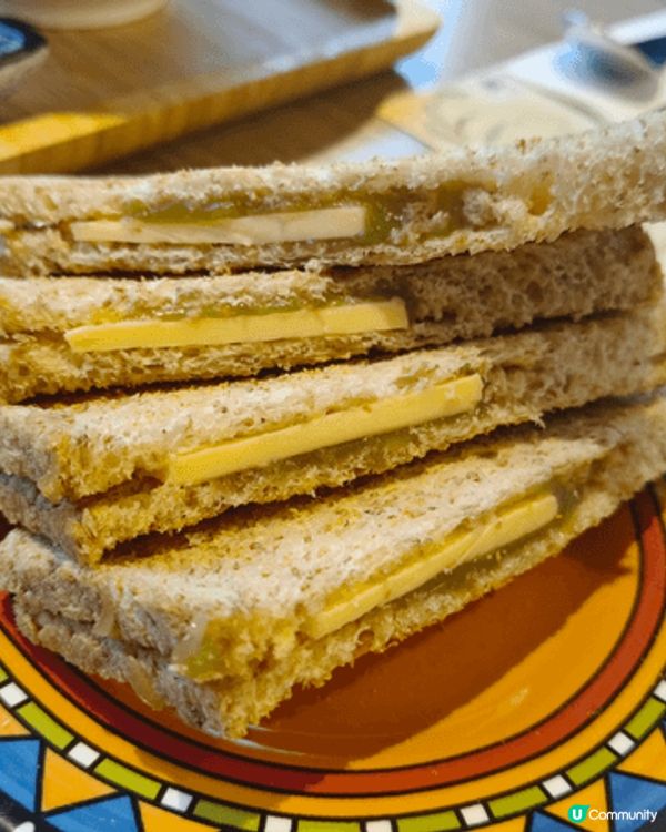 晚餐同老公嚟到屯門錦薈坊嘅「Kaya咖吔」，竟然撞正我哋最愛...