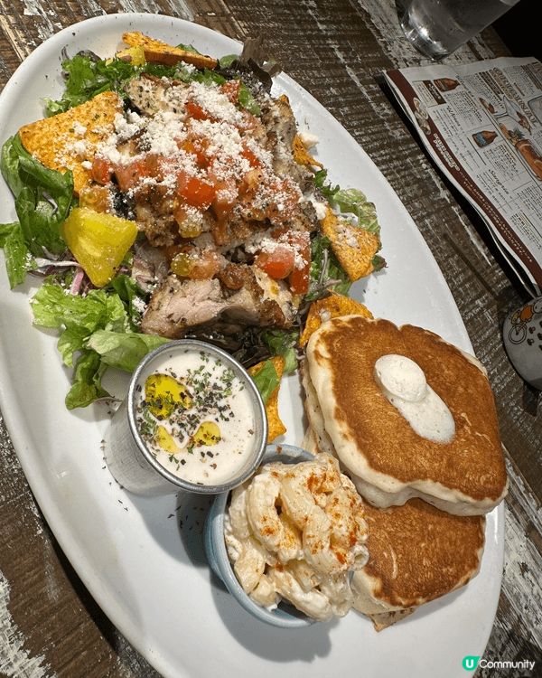 係沖繩美國村旅行時食左Kona's Coffee，餐單花多眼...