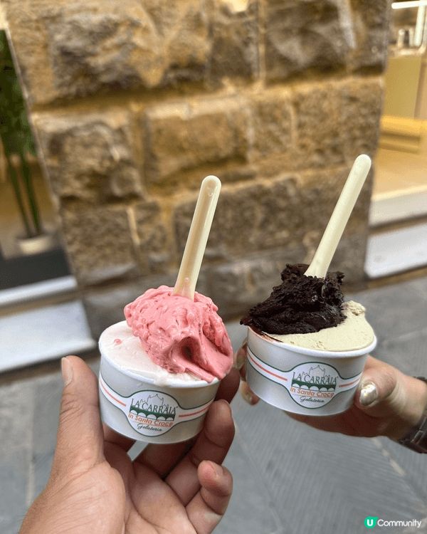 頭兩張圖是是佛羅倫斯的炭燒T骨 對著大教堂位置食落零舍感受到...