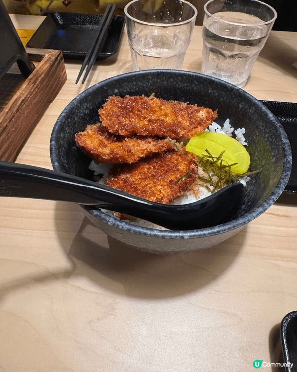 大阪被譽為「天下廚房」，必食地道小食如章魚燒、大阪燒、串炸等...