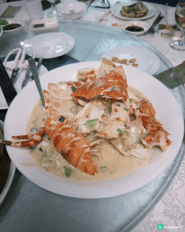 流浮山歡樂海鮮酒家! 全部野都好好食, 又夠新鮮, 老闆娘好...