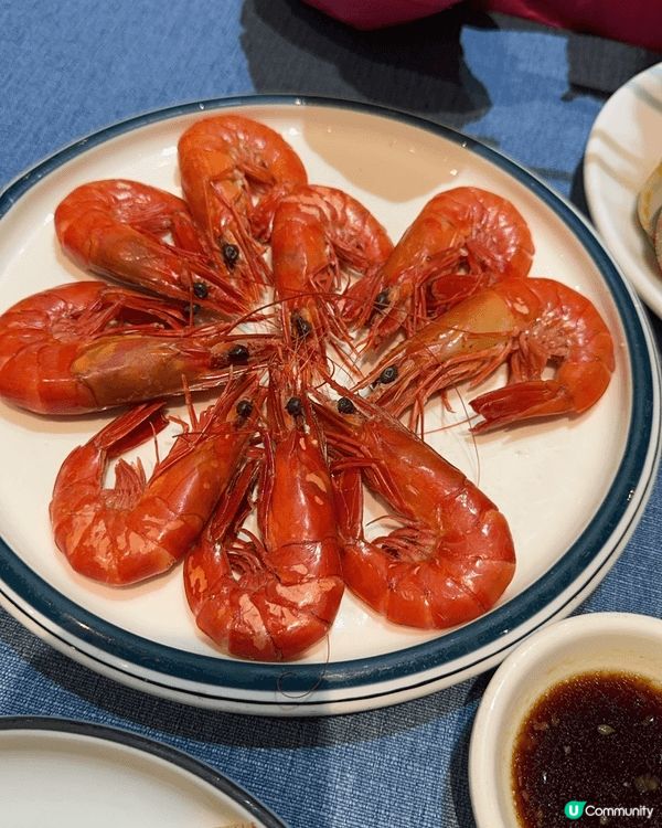 屯門三聖食海鲜，夠抵食，味道夠鲜味，酒樓服務好