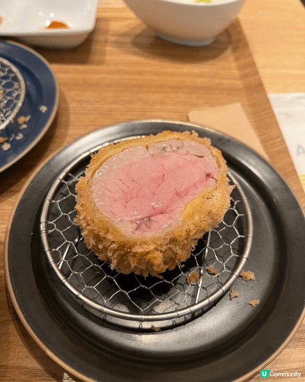 終於食到大名鼎鼎既成藏炸豬扒，果然名不虛傳！😋