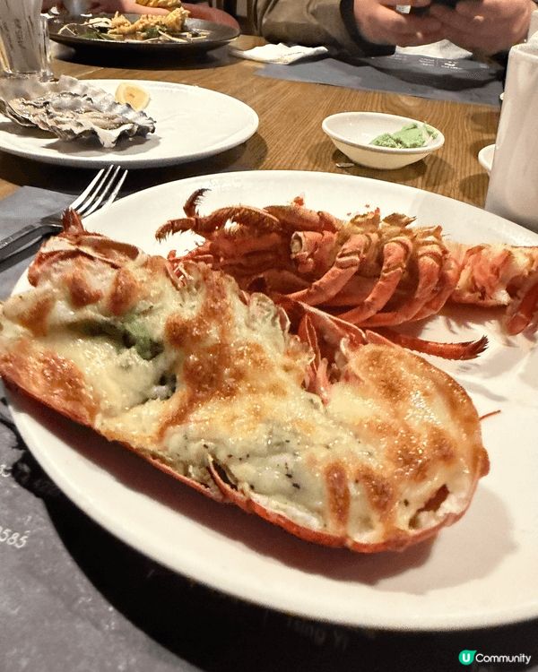 有咩開心過帶小朋友一齊去食自助餐，一黎食物多選擇，.小朋友可...