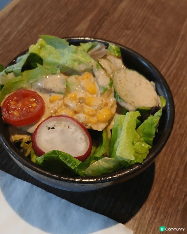 戀你會聯想到什麼？戀人？戀愛？戀係灣仔一間餐廳既名，一個套餐...