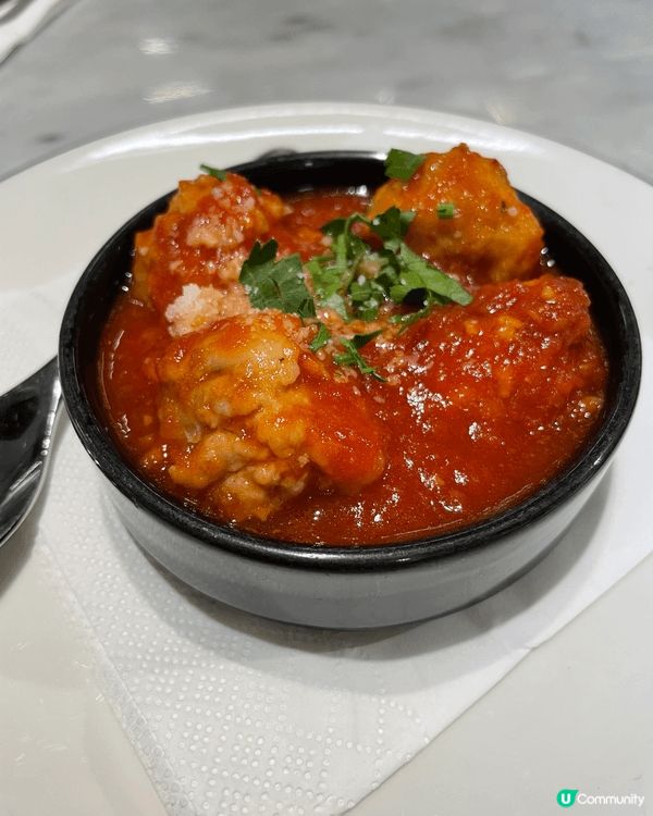 Pizza express 既pizza係好食嘅～主餐牌買一...
