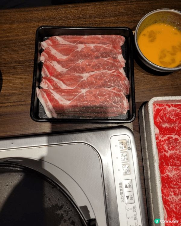 日本之旅，黑毛和牛任食，吃到飽，價錢大約4000日元，牛肉品...