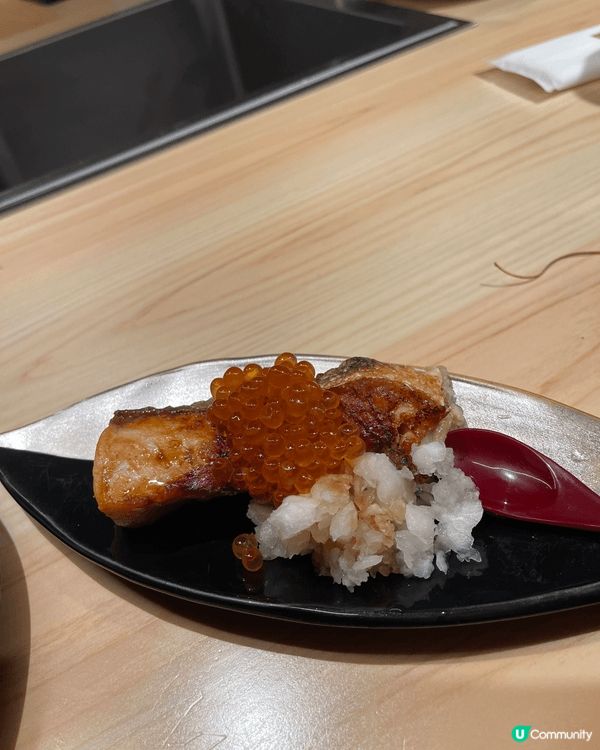 這間是一間鐵板燒的餐廳位於日本福岡，名字叫一六八，之前網上留...