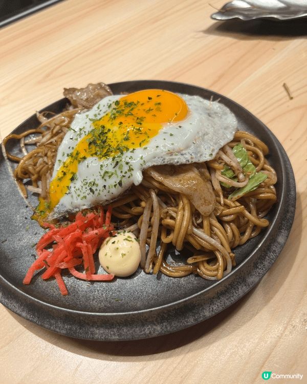 這間是一間鐵板燒的餐廳位於日本福岡，名字叫一六八，之前網上留...