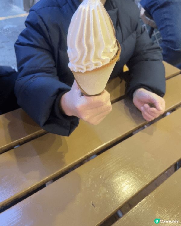 這個係深圳旅行影嘅相,依家中國菜嘅餐廳龍蝦新鮮,東升斑亦都好...