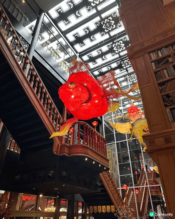 台中景點「宮原眼科」，豪華裝潢，係買手信同打卡必去地方。