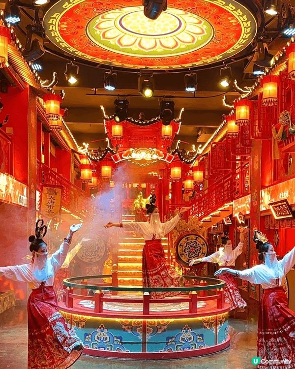 如果將最近好hit嘅「穿越」元素融入現實生活，在沉浸式古風餐...