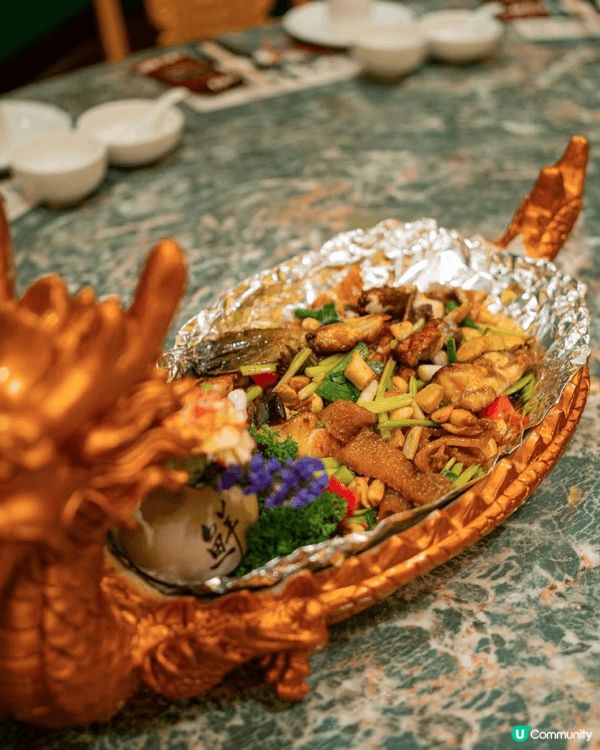 如果將最近好hit嘅「穿越」元素融入現實生活，在沉浸式古風餐...