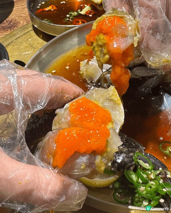 第二次來到這間店，食物質素同樣地精彩，大大隻醬油蟹，今次晚上...