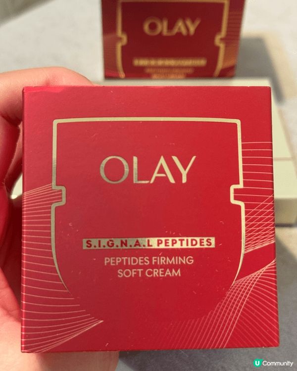 最近很喜歡的Olay紅金面霜，塗抹後感覺肌膚很緊緻、水潤🤤...