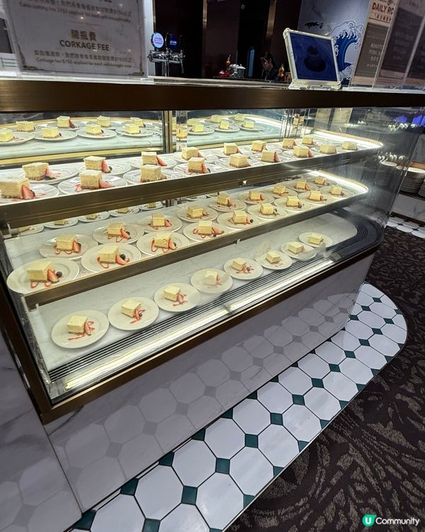 灣仔酒店半自助午餐🍽️買三送一！